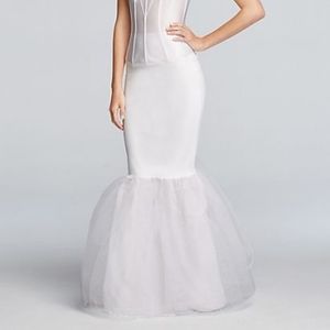 David's Bridal Trumpet Slip